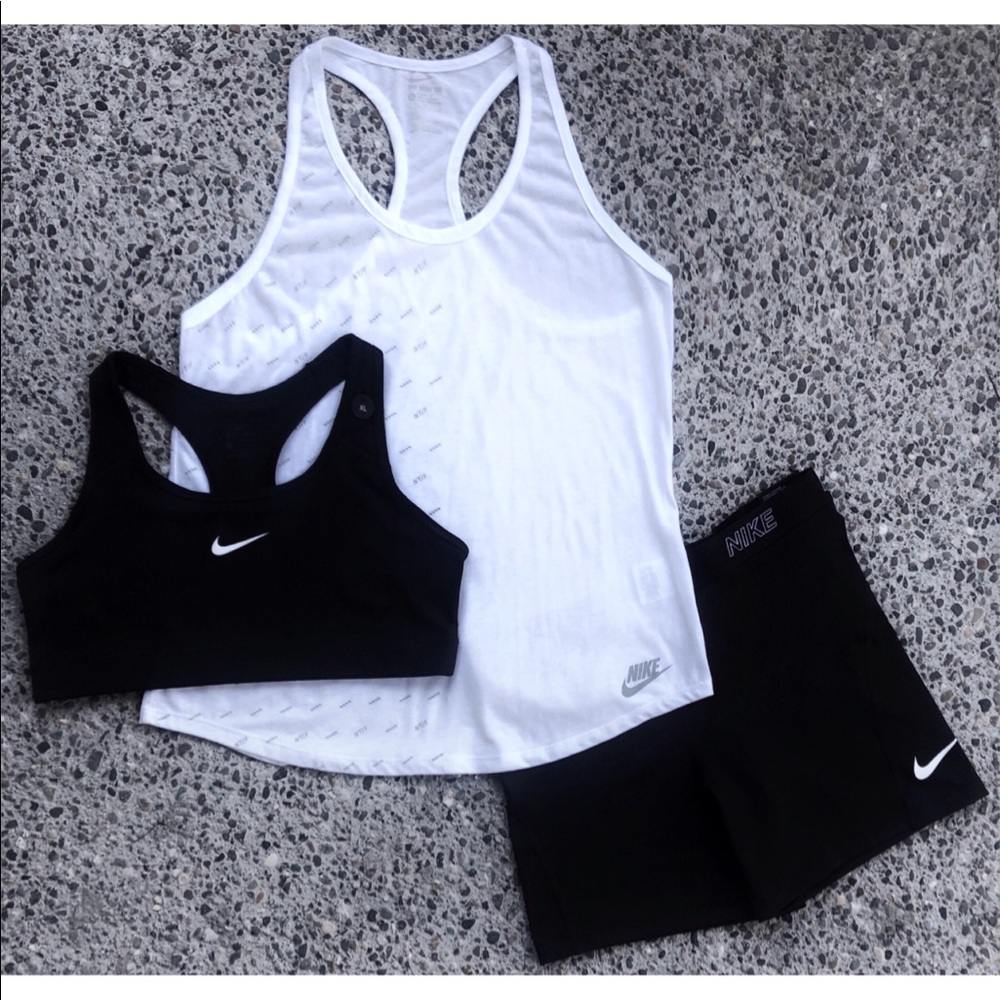 ❌SOLD❌Nike Bundle - Bra, Tank, Shorts